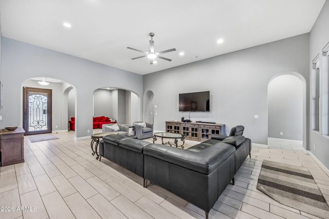 3801 S Granite Drive, Chandler, AZ 85286