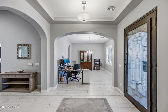 3801 S Granite Drive, Chandler, AZ 85286