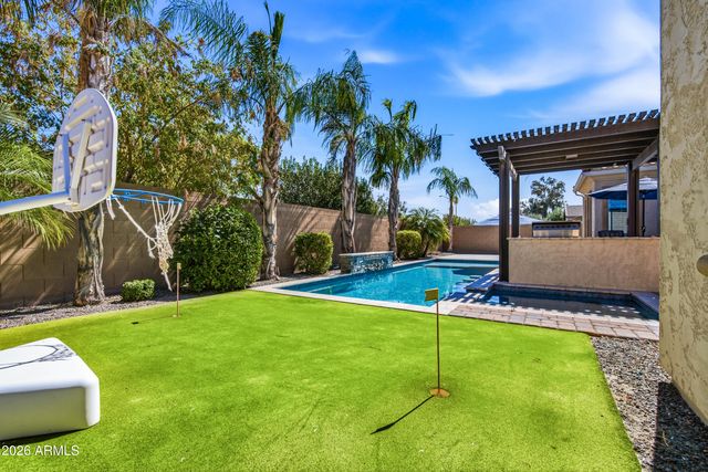 3801 S Granite Drive, Chandler, AZ 85286