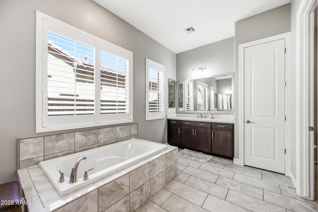 3801 S Granite Drive, Chandler, AZ 85286