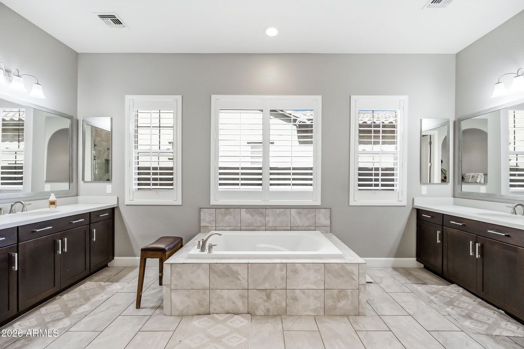 3801 S Granite Drive, Chandler, AZ 85286 — photo 3
