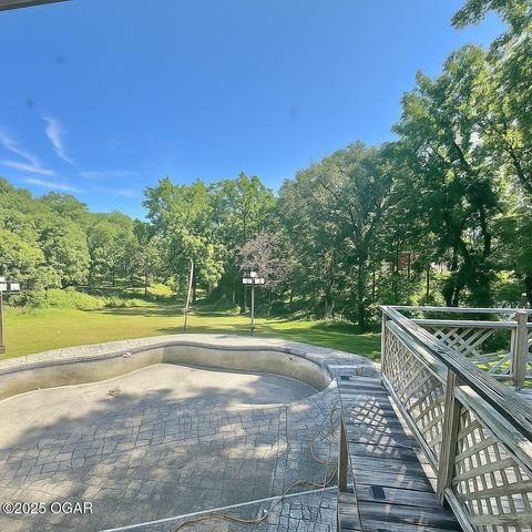 205 McCutcheon Road, Joplin, MO 64804