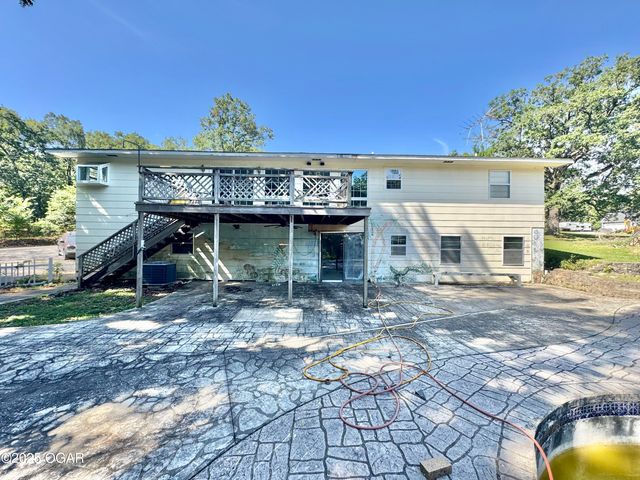 205 McCutcheon Road, Joplin, MO 64804