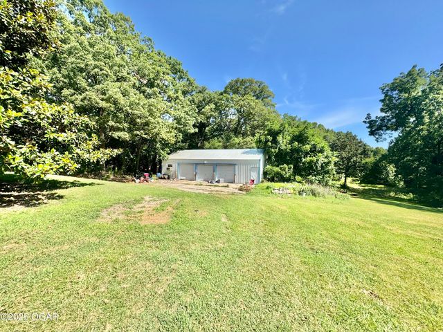 205 McCutcheon Road, Joplin, MO 64804