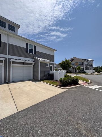 1303 Tides Edge CT, Hampton, VA 23666