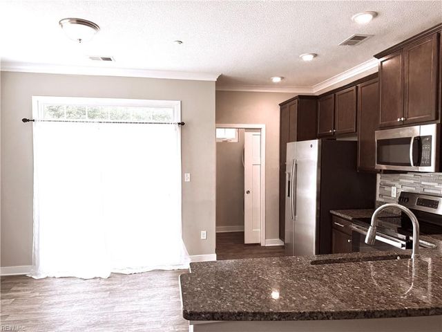 1303 Tides Edge CT, Hampton, VA 23666