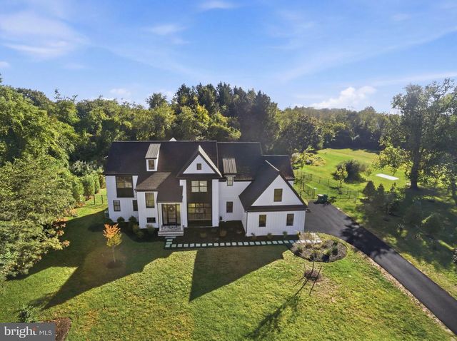 1337 VALLEY RD, Glen Mills, PA 19342