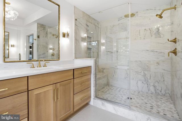 1337 VALLEY RD, Glen Mills, PA 19342