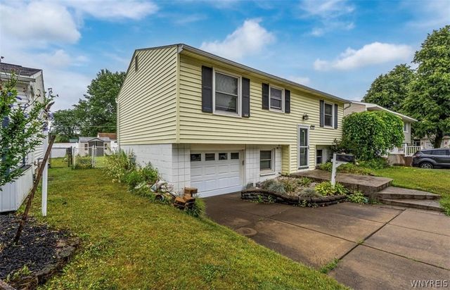 18 Lille Lane, Cheektowaga, NY 14227