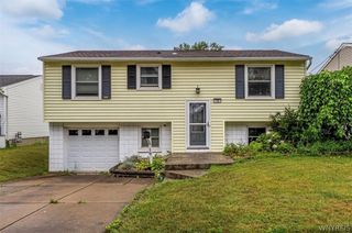 18 Lille Lane, Cheektowaga, NY 14227