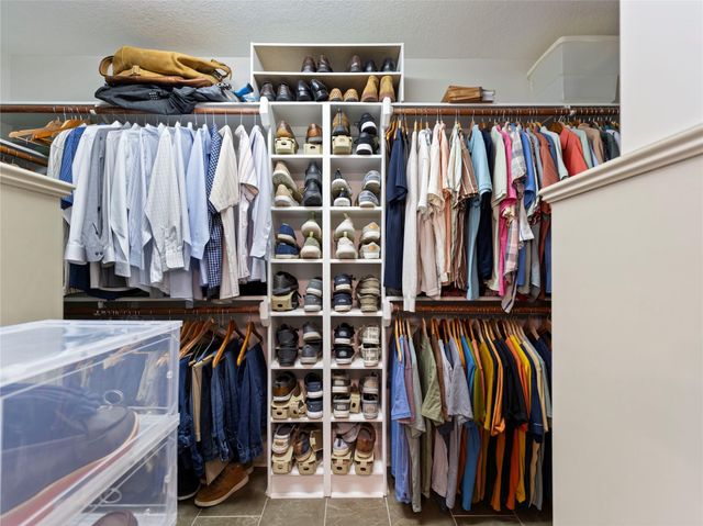 56 Valhalla Drive, Bay City, TX 77414