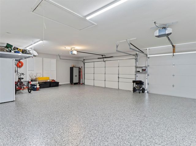 56 Valhalla Drive, Bay City, TX 77414