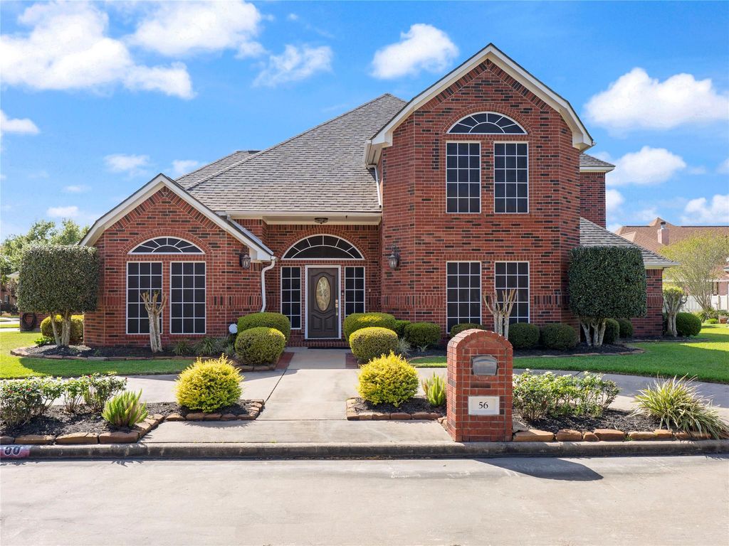 56 Valhalla Drive, Bay City, TX 77414