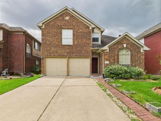 8827 Aspen Meadow Drive, Houston, TX 77071