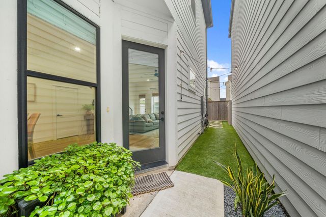 9018 Wellspring Drive, Houston, TX 77080