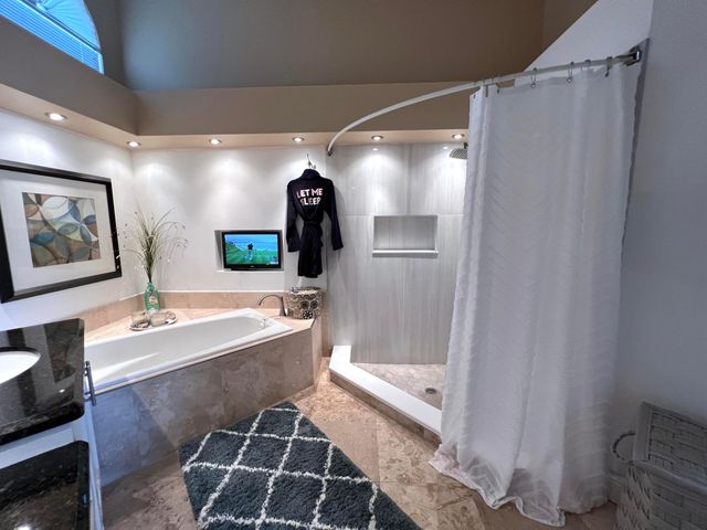 12841 Oak Knoll Drive, Palm Beach Gardens, FL 33418