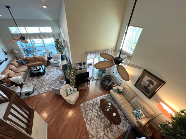 12841 Oak Knoll Drive, Palm Beach Gardens, FL 33418