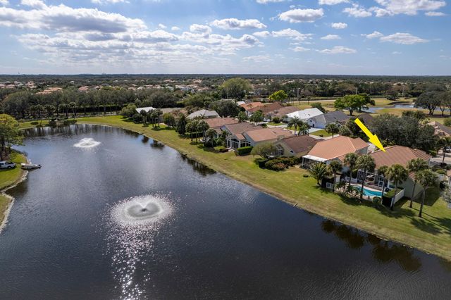 12841 Oak Knoll Drive, Palm Beach Gardens, FL 33418