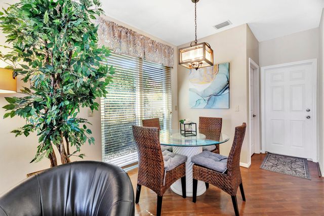 12841 Oak Knoll Drive, Palm Beach Gardens, FL 33418