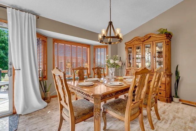 2105 Beltline, Newton, KS 67114