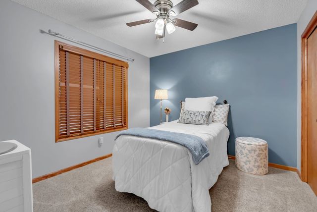 2105 Beltline, Newton, KS 67114