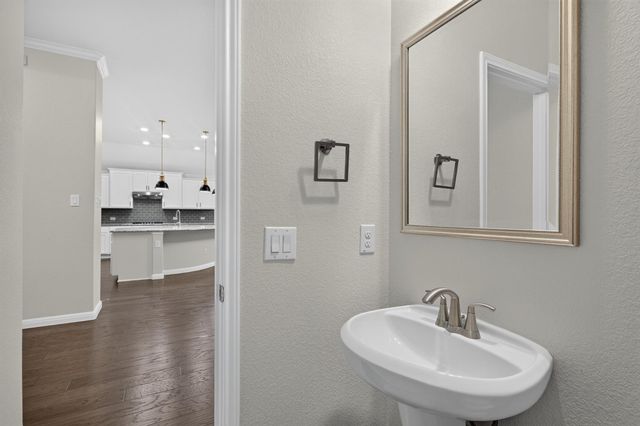 809 Lorraine CV, Round Rock, TX 78665