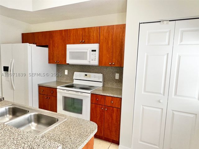 4974 E White Mangrove Way E 4974, Dania Beach, FL 33312