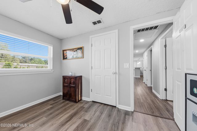 11515 SOFORENKO Drive, Jacksonville, FL 32218