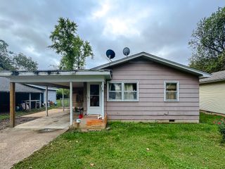 1050 W 7th Street, West Plains, MO 65775