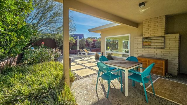 2244 N La Paz, Claremont, CA 91711