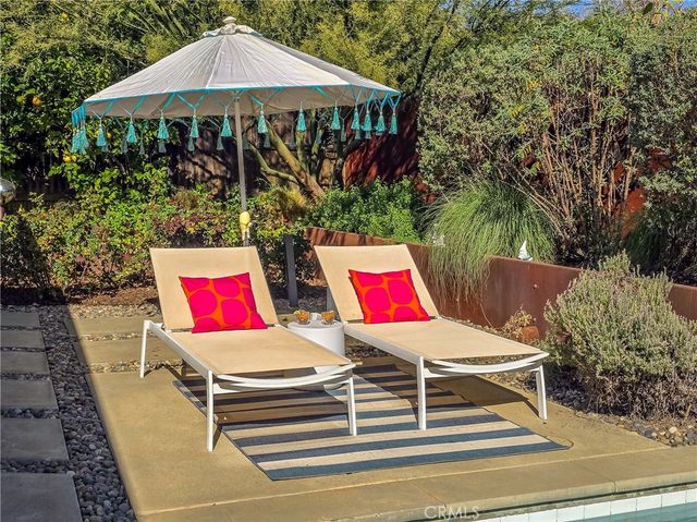 2244 N La Paz, Claremont, CA 91711