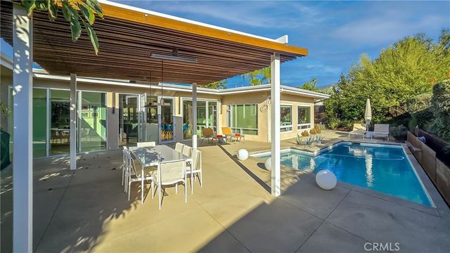 2244 N La Paz, Claremont, CA 91711