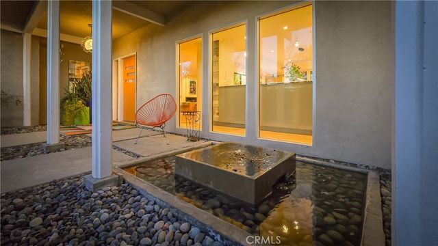 2244 N La Paz, Claremont, CA 91711