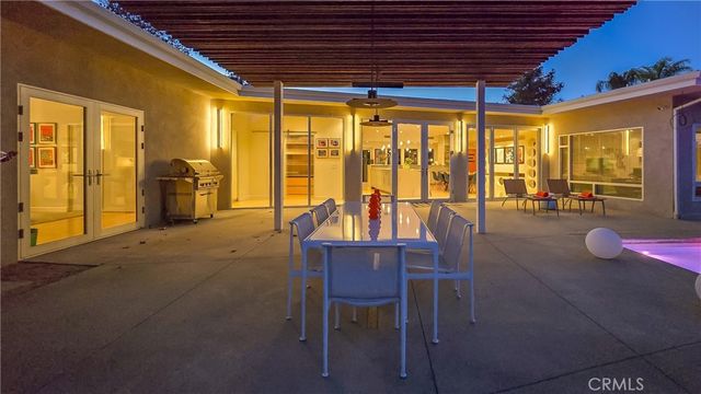 2244 N La Paz, Claremont, CA 91711