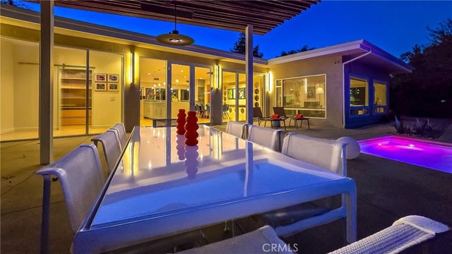 2244 N La Paz, Claremont, CA 91711