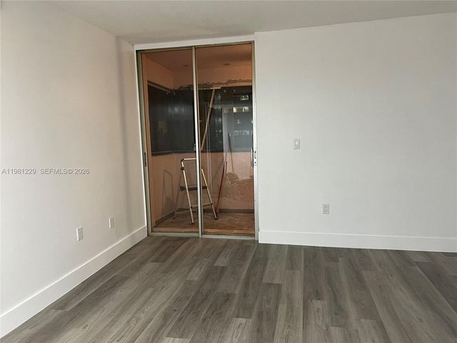 5050 NW 7th Street 511, Miami, FL 33126