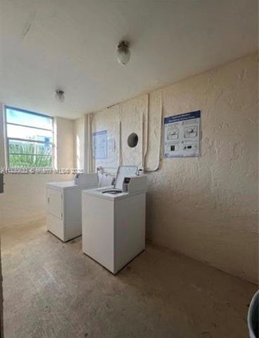 5050 NW 7th Street 511, Miami, FL 33126