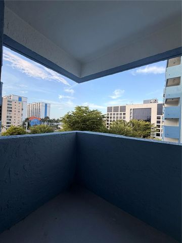 5050 NW 7th Street 511, Miami, FL 33126