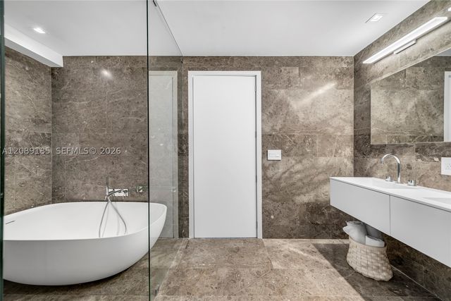 6800 Indian Creek Dr 8D, Miami Beach, FL 33141