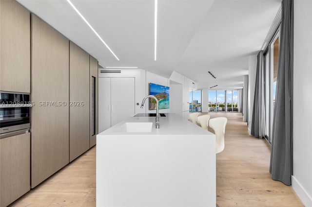 6800 Indian Creek Dr 8D, Miami Beach, FL 33141