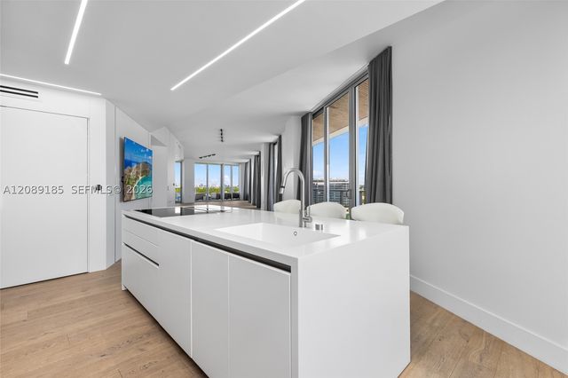 6800 Indian Creek Dr 8D, Miami Beach, FL 33141