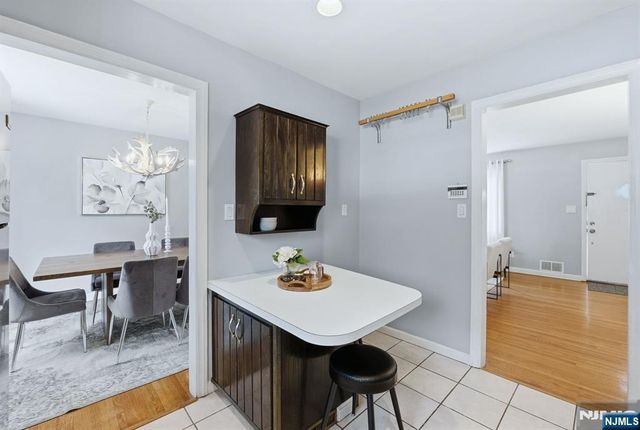 31 Randolph Place, West Orange, NJ 07052