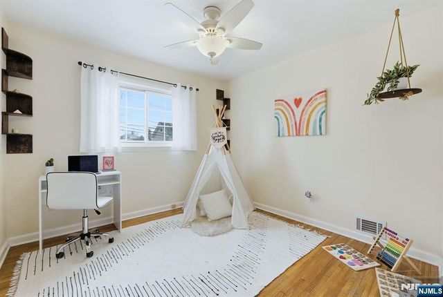 31 Randolph Place, West Orange, NJ 07052