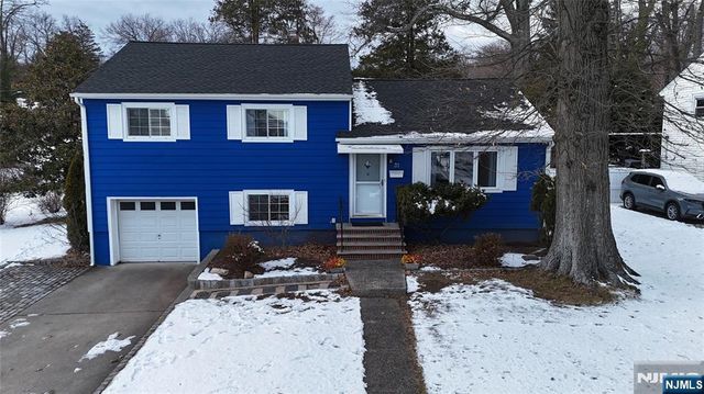 31 Randolph Place, West Orange, NJ 07052