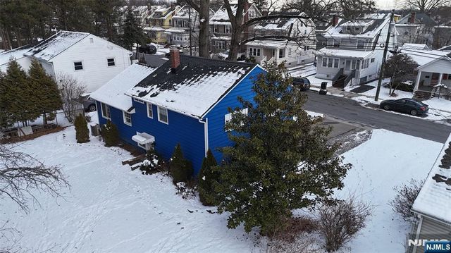 31 Randolph Place, West Orange, NJ 07052