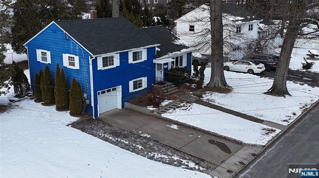 31 Randolph Place, West Orange, NJ 07052