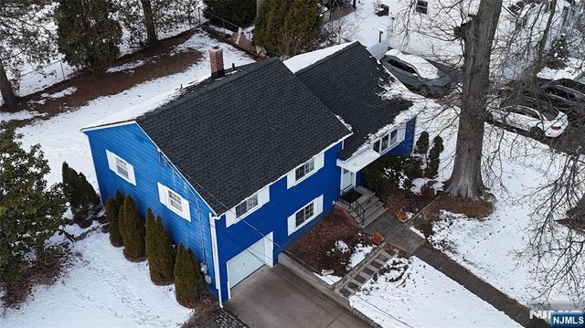 31 Randolph Place, West Orange, NJ 07052