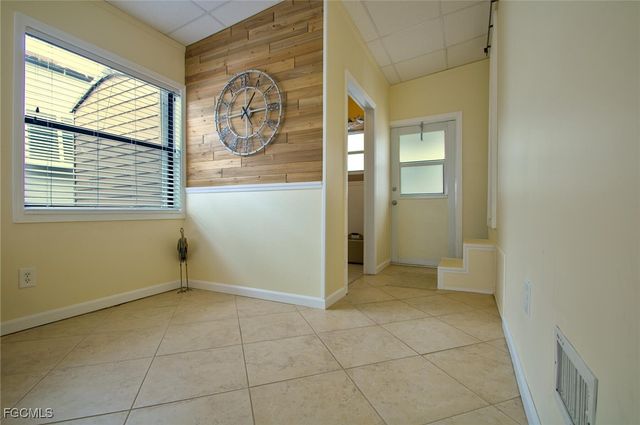 16331 Hermit Thrush LN, Fort Myers, FL 33908