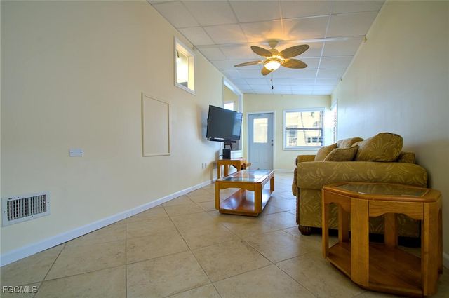 16331 Hermit Thrush LN, Fort Myers, FL 33908