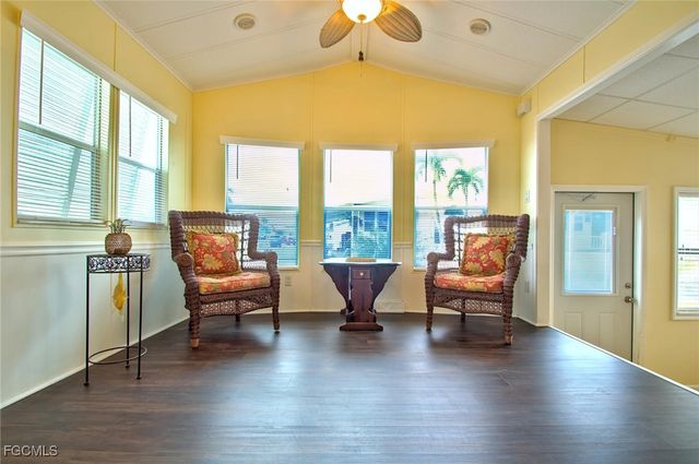 16331 Hermit Thrush LN, Fort Myers, FL 33908